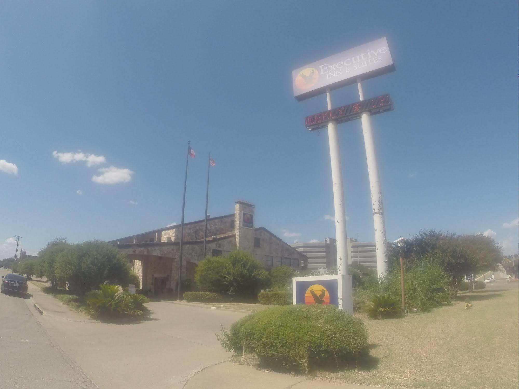Springhill Suites Waco Exterior photo
